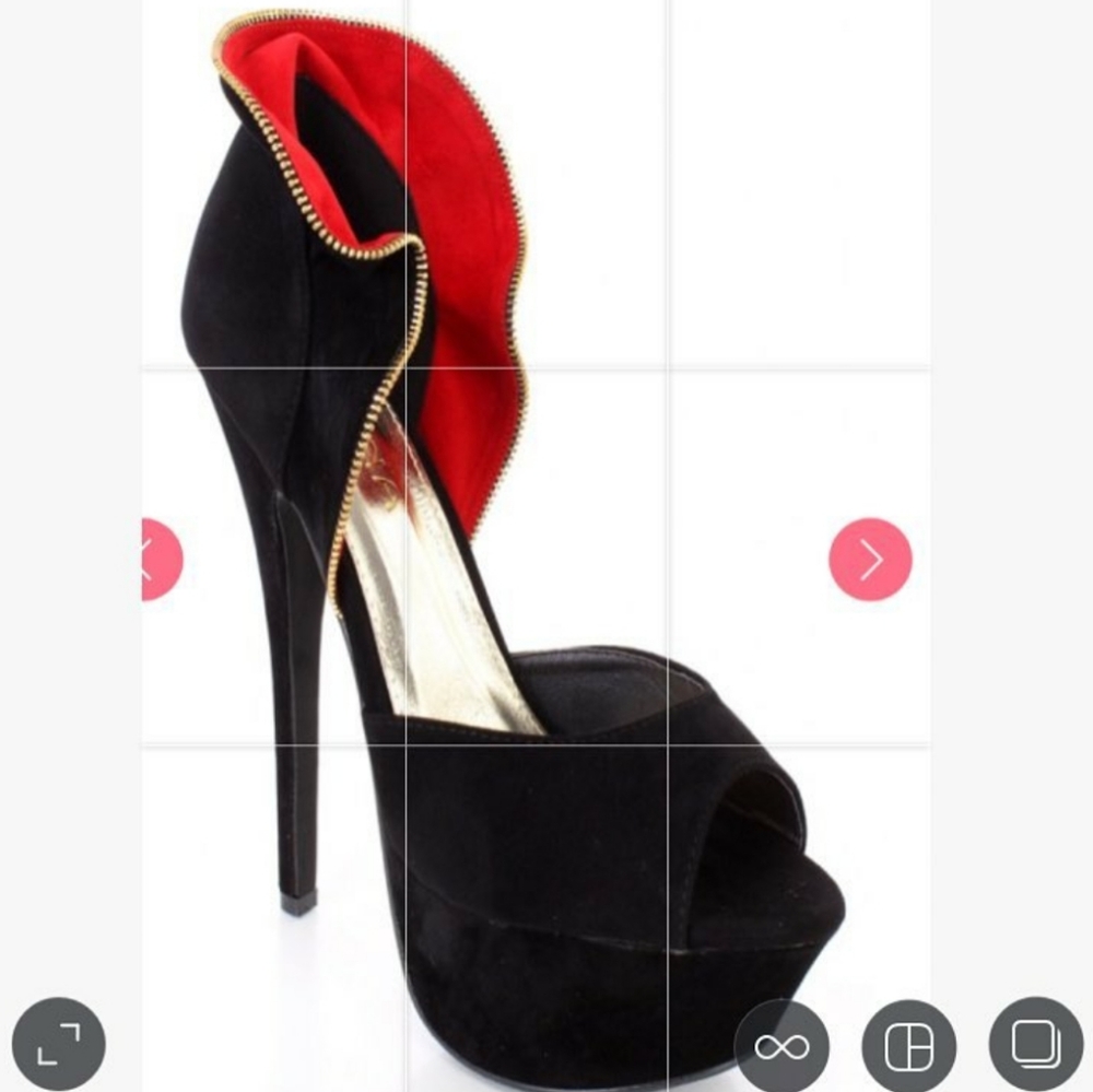 Black Peak Toe Heels